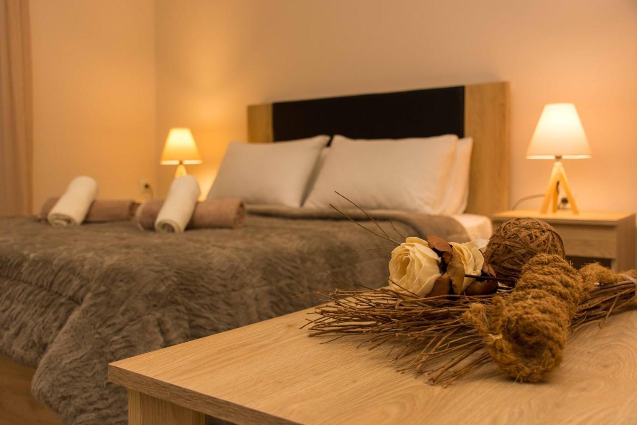 Central Luxury Studio Corinth Bagian luar foto
